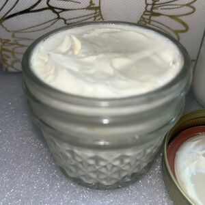 Whipped tallow Moisturizer Coconut 4oz jar